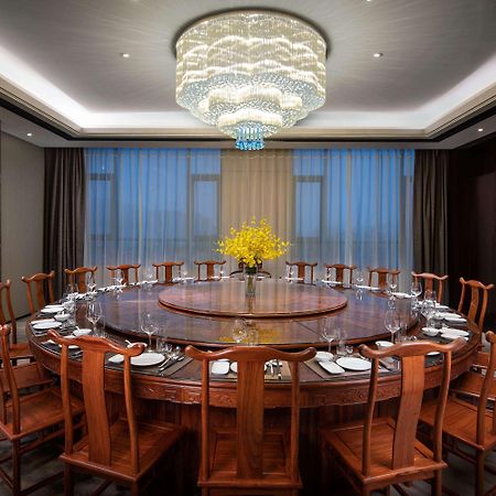 Ramada Wyndham Zhengzhou Xinzheng Hotell Xinzheng  Exteriör bild