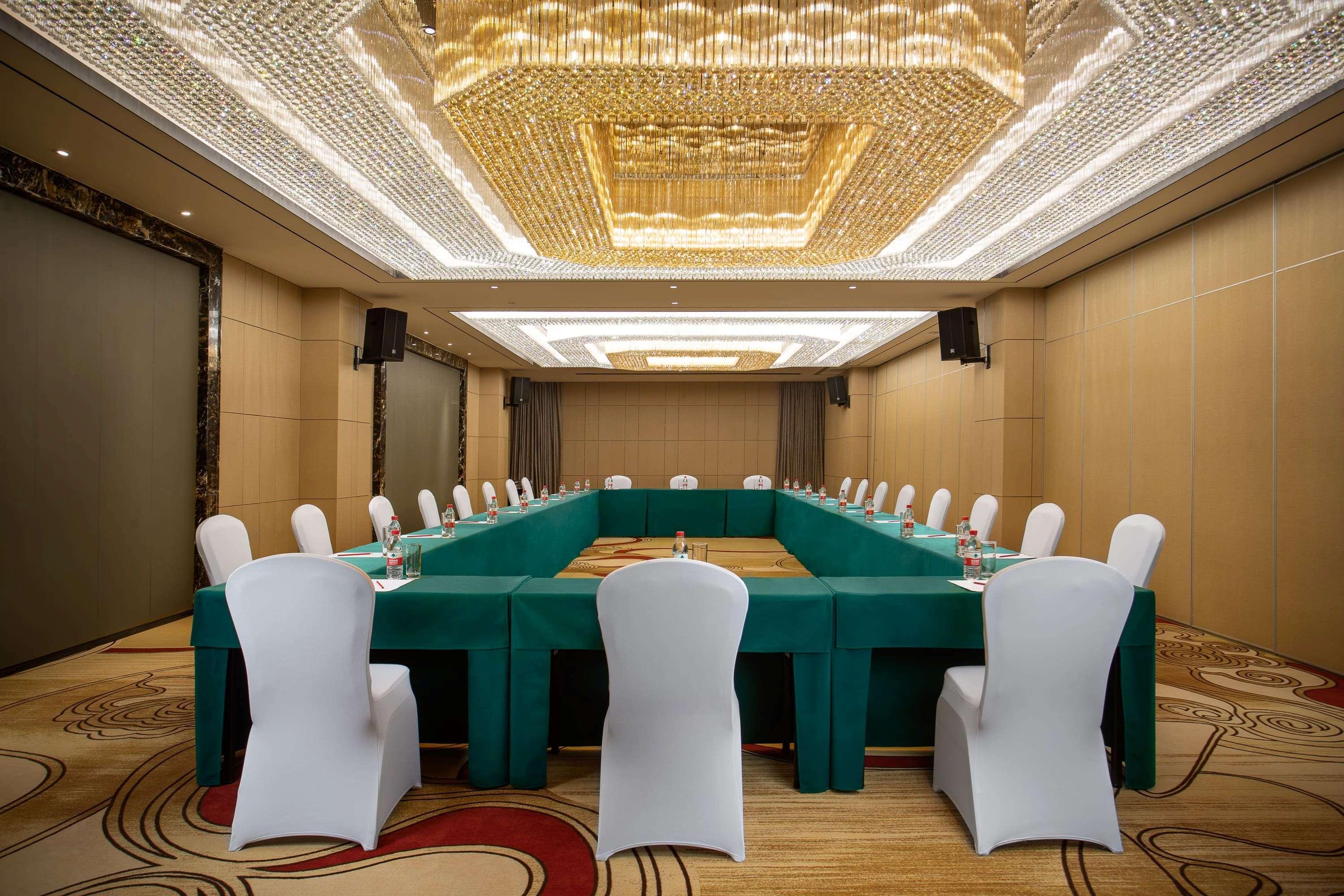 Ramada Wyndham Zhengzhou Xinzheng Hotell Xinzheng  Exteriör bild
